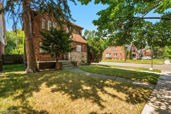 14257 Mansfield ST, Detroit, MI 48227