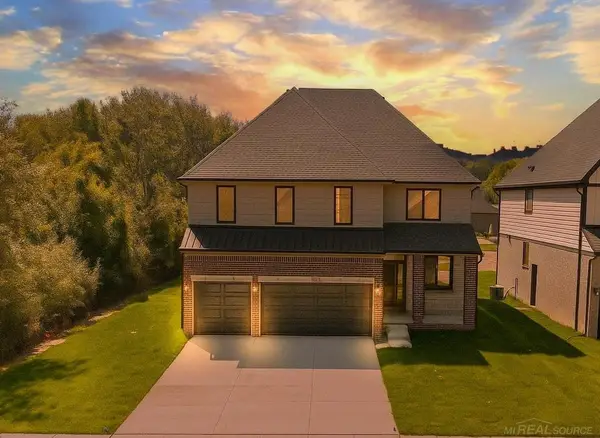 14686 Eleanor DR, SterlingHeights, MI 48312