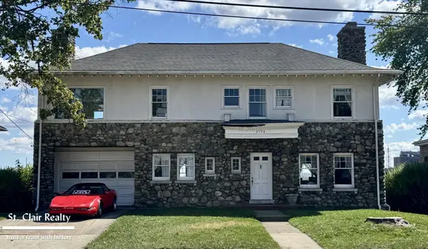 2704 Military ST, PortHuron, MI 48060