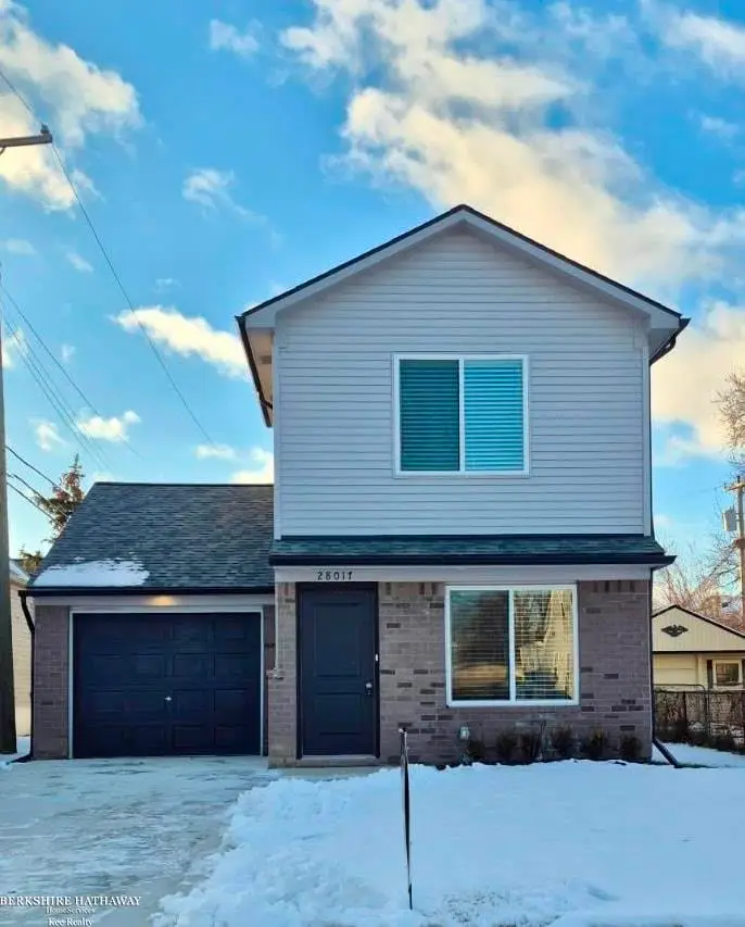 28017 Ginley ST, Roseville, MI 48066 - Image #1