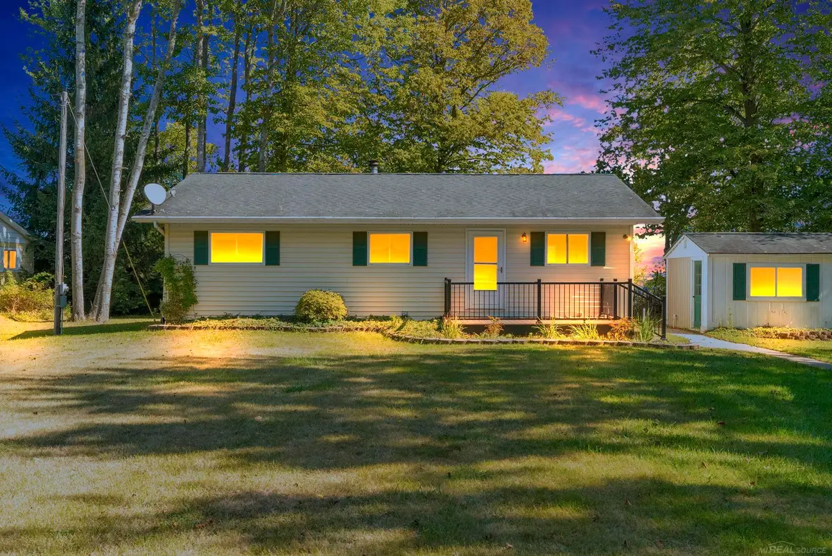 6240 Lakeshore RD, Palms, MI 48465 - #1