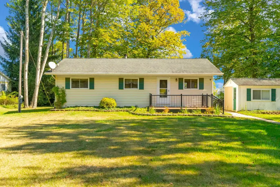 6240 Lakeshore RD, Palms, MI 48465 - #2