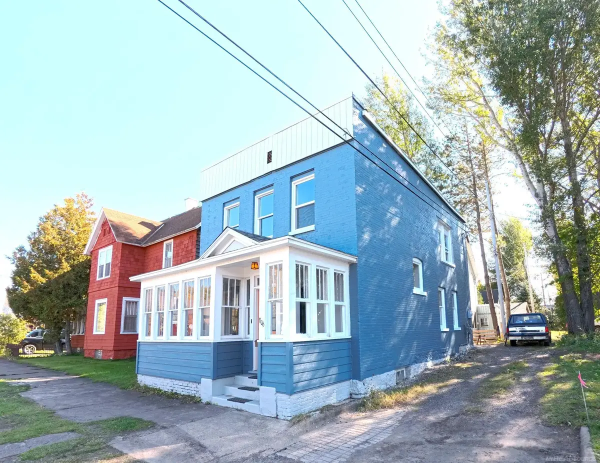 806 Pine ST, Calumet, MI 49913 - Image #1