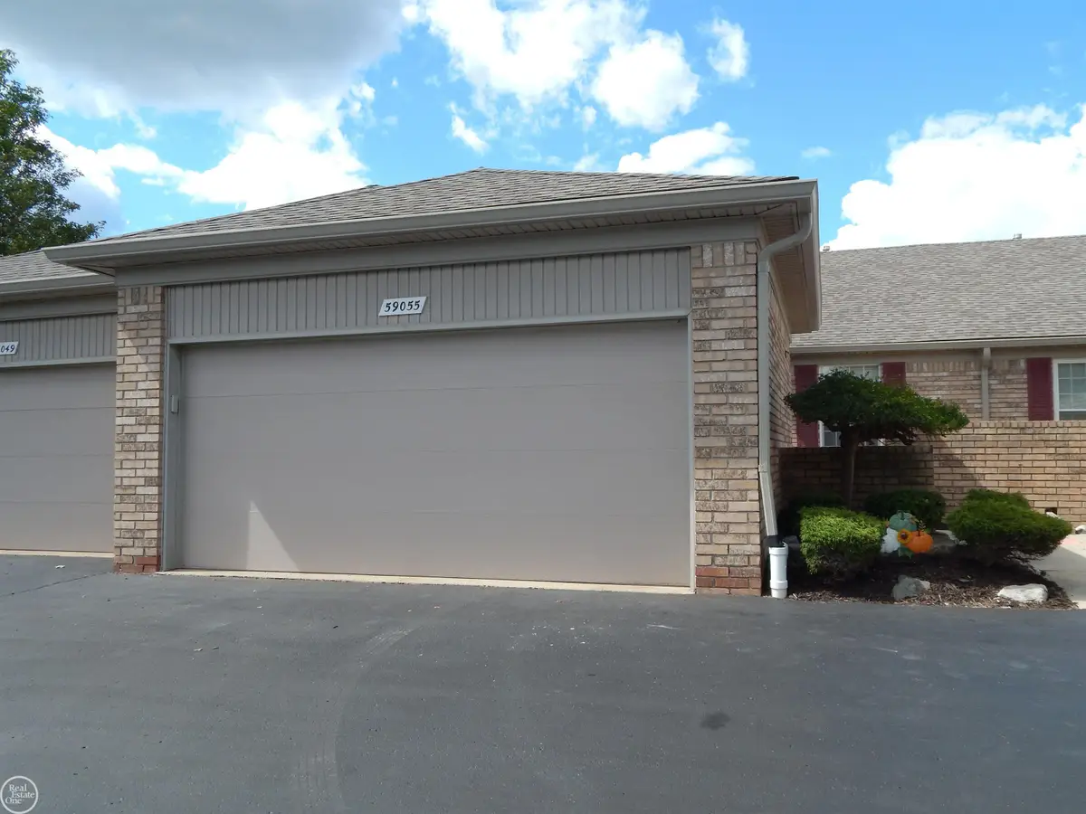 59055 Golden Oak CT, Washington, MI 48094 - Image #1