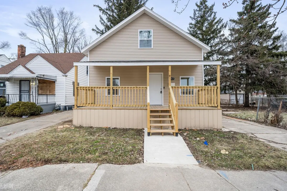 15825 Eastburn ST, Detroit, MI 48205 - Image #1