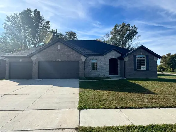 9373 Whistling Duck DR, FairHaven, MI 48023