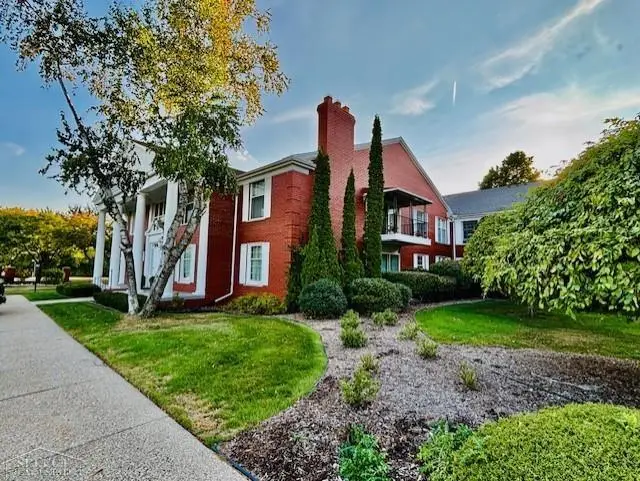 19710 W 13 Mile RD, Beverly Hills, MI 48025 - Image #2