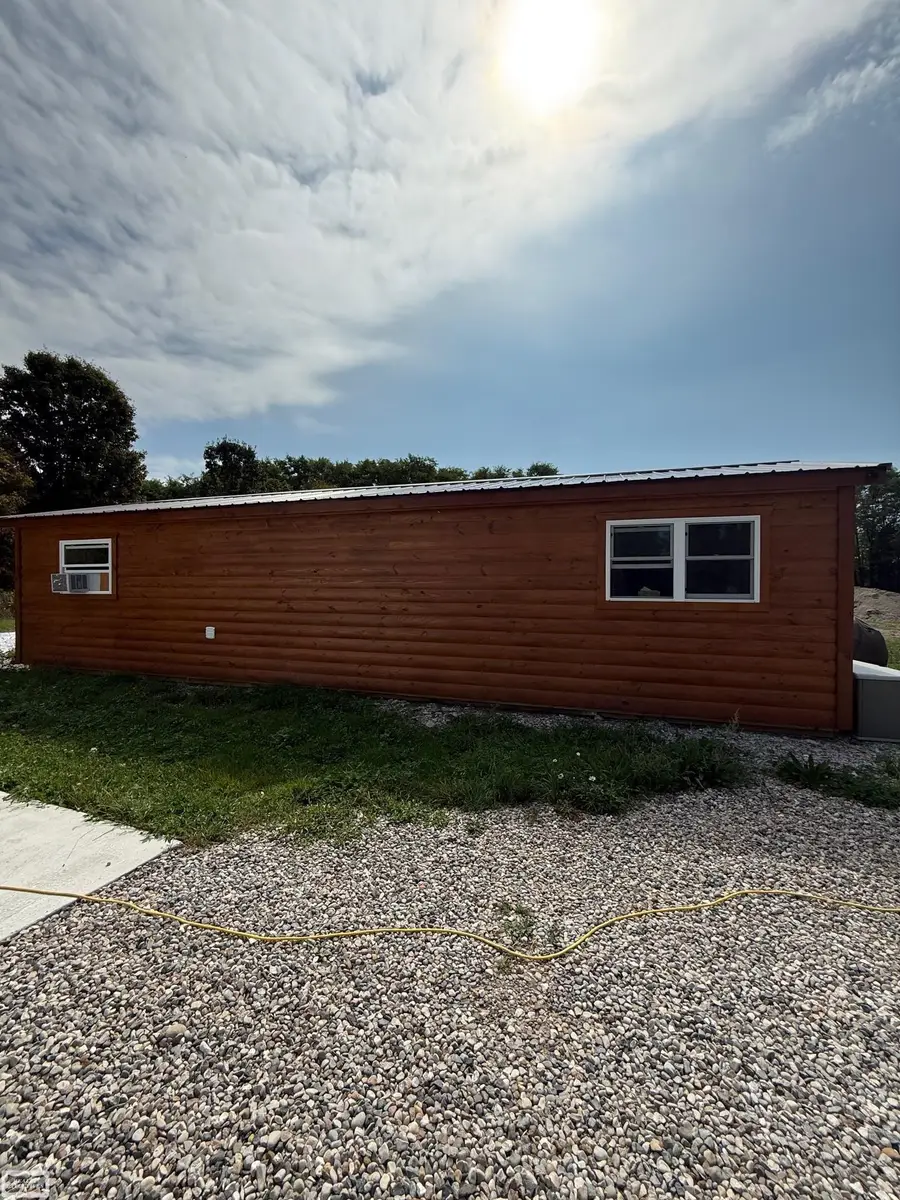 1900 Burns rd RD, Kimball, MI 48074 - Image #2