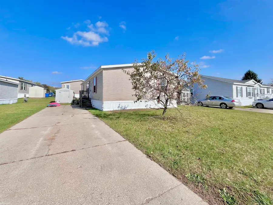 3667  Falcons Nest  NONE, White Lake, MI 48383 - Image #3