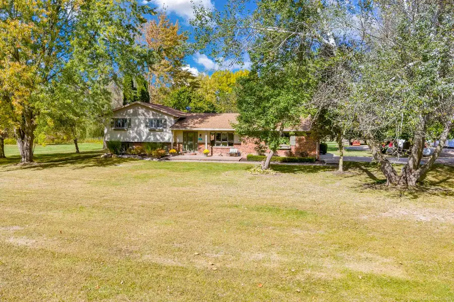 16101 34 Mile RD, Armada, MI 48005 - Image #3