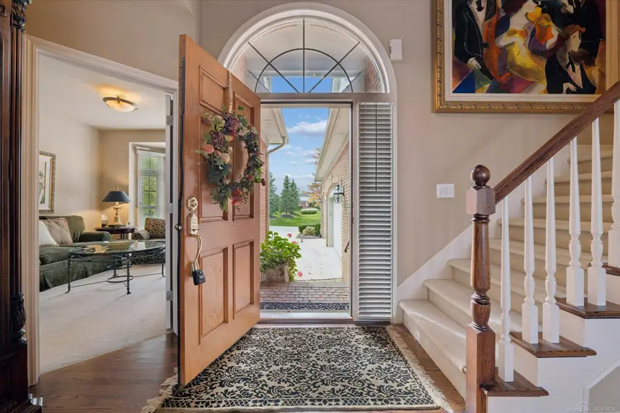 2794 Castlemartin CT, Oakland, MI 48306 - Image #3