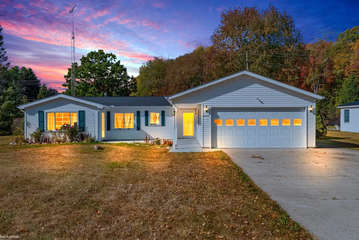 3625 Angus RD, Fort Gratiot, MI 48059 - #1