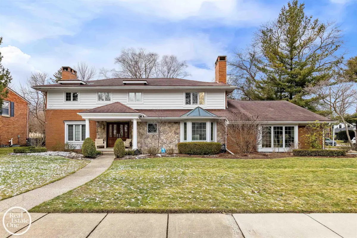 535 Ballantyne RD, Village Of Grosse Pointe Shores, MI 48236 - Image #1