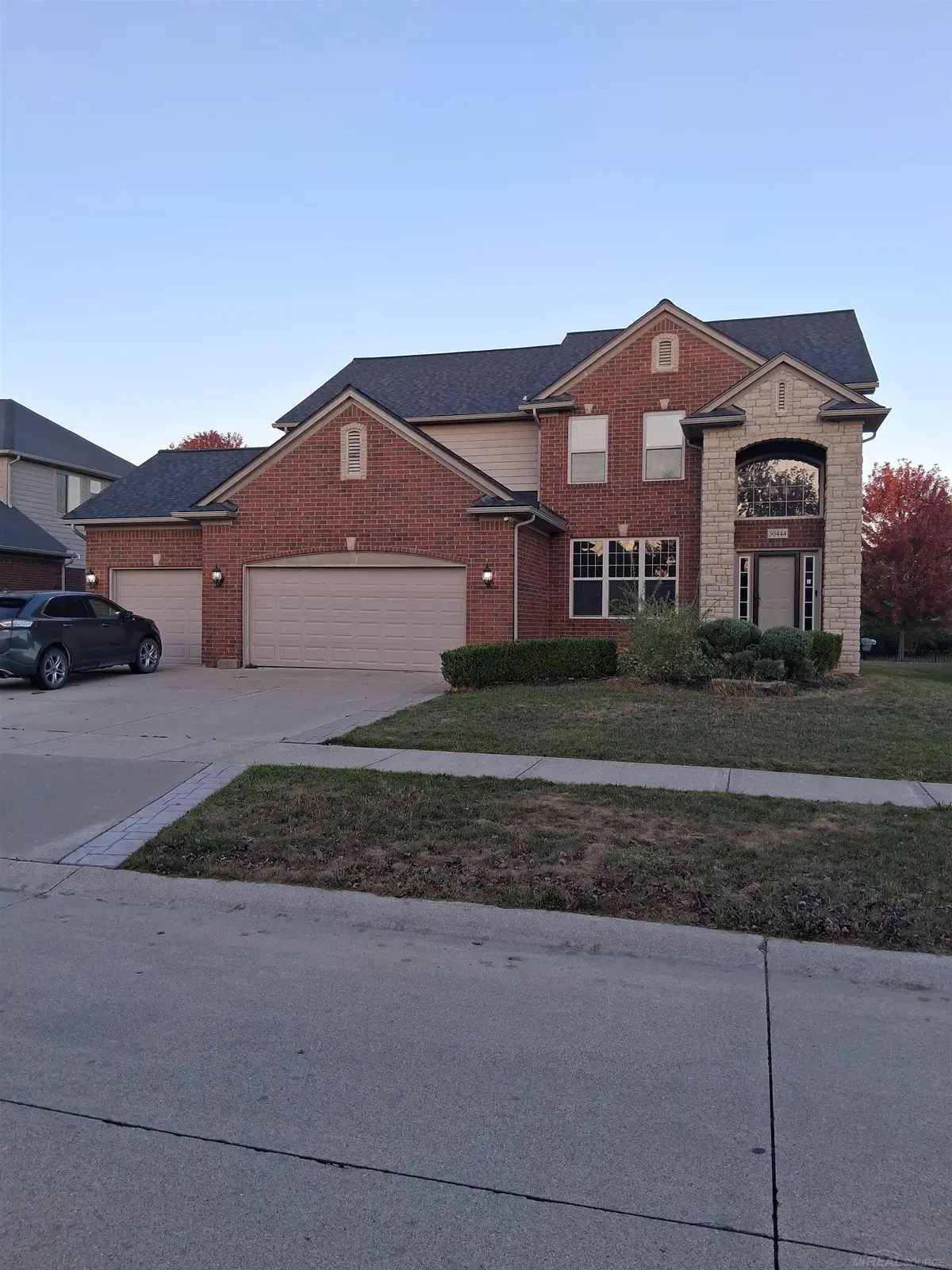 50444 Pinnacle Woods LN, Macomb, MI 48042 - Image #1