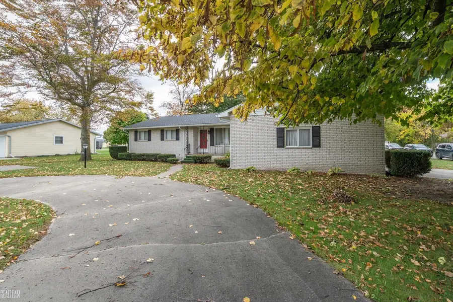 188 E Bay ST, Sebewaing, MI 48759 - Image #3