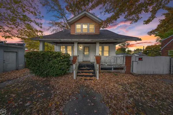 8316 HUDSON AVE, Warren, MI 48089