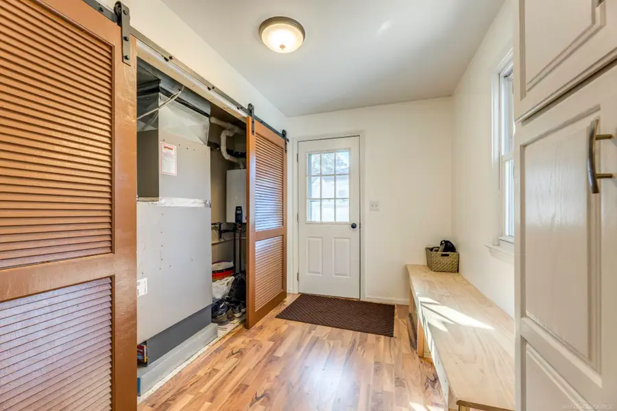 2475 Sharon LN, Port Huron Charter Township, MI 48060 - Image #3