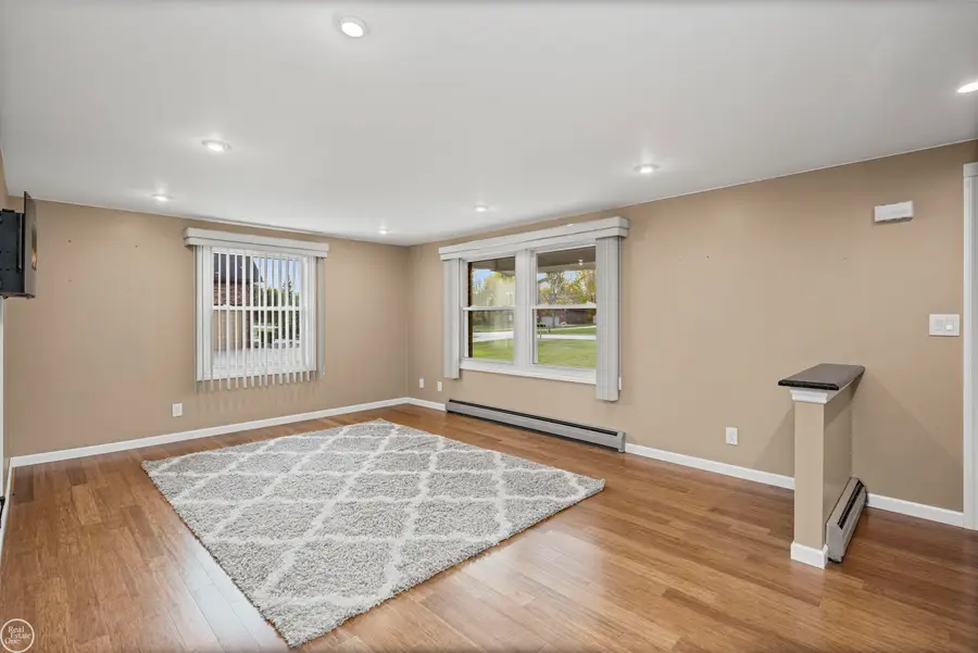 43300 Little RD, Clinton Charter Township, MI 48036 - Image #3