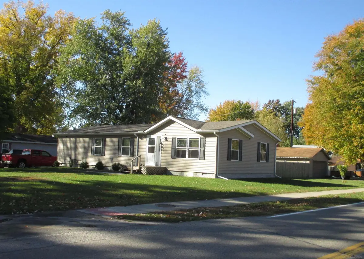 9642 Meadowbrook ST, Algonac, MI 48001 - Image #1