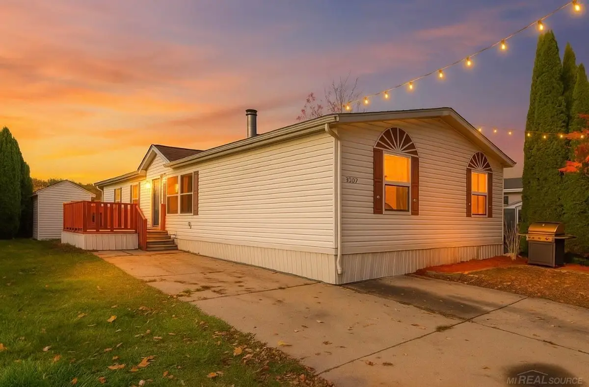 1332  Aspen  ST, Columbus, MI 48063 - Image #1