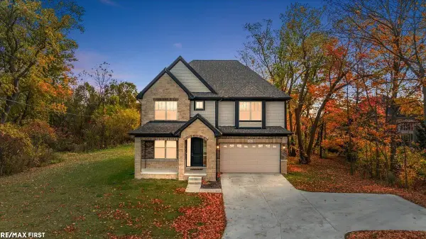 62042 Mound RD, Washington, MI 48094