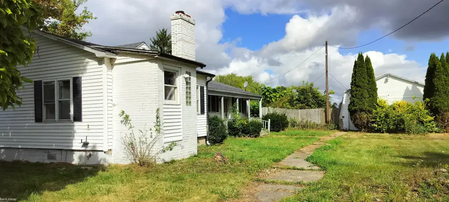6098 Burtch ST, Jeddo, MI 48032 - Image #3