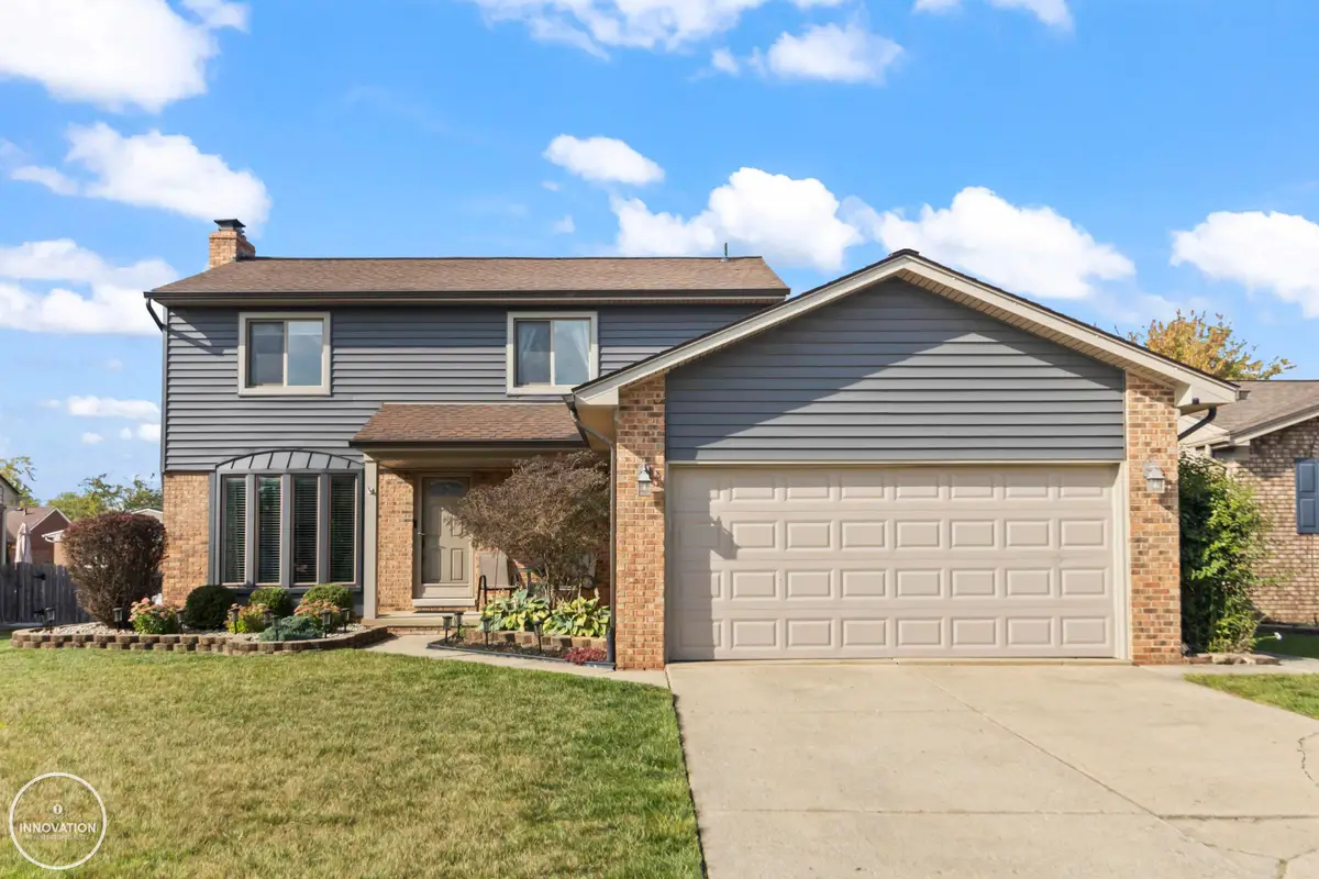 47212 Blossom LN, Macomb, MI 48044 - Image #1