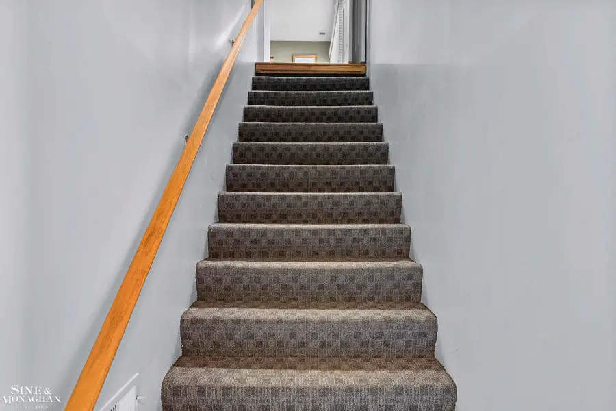 1098 Country Club DR, Saint Clair Shores, MI 48082 - Image #3