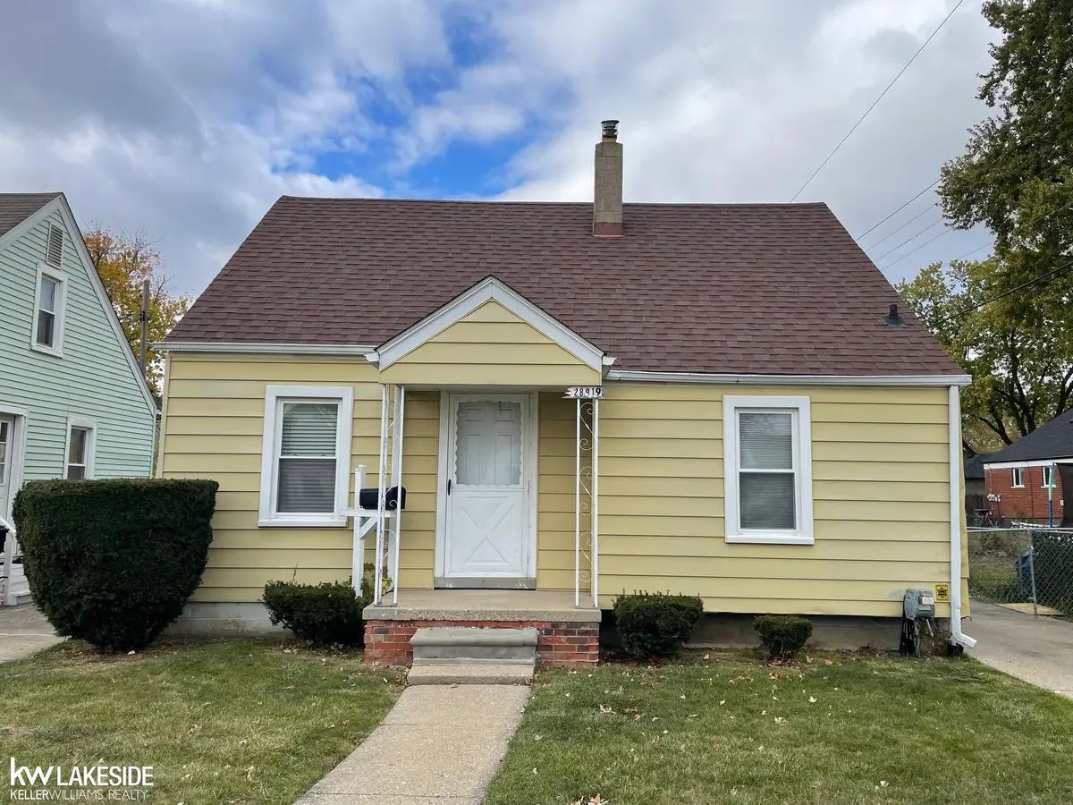 28919 Essex ST, Roseville, MI 48066 - Image #1