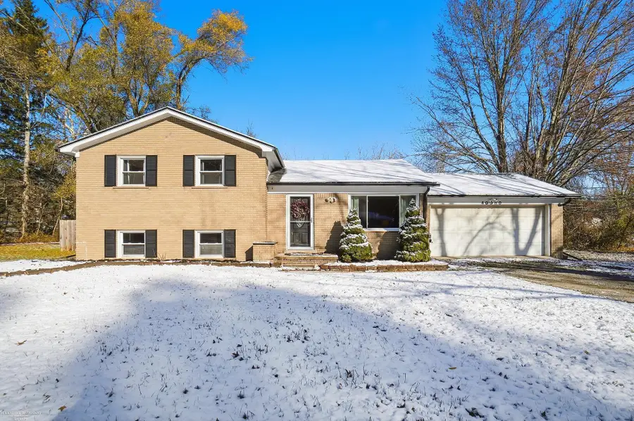 40080 Willis RD, Belleville, MI 48111 - Image #2