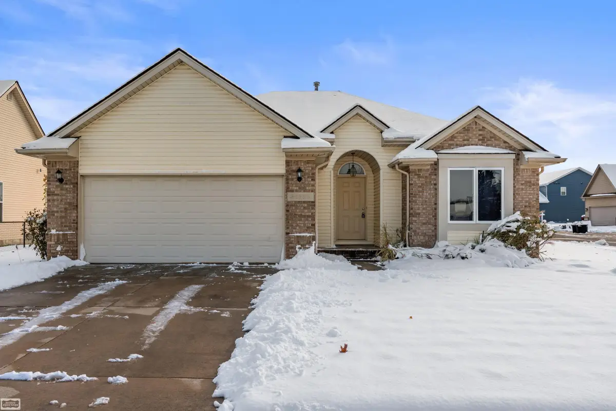 34588 Magnolia LN, Richmond, MI 48062 - Image #1