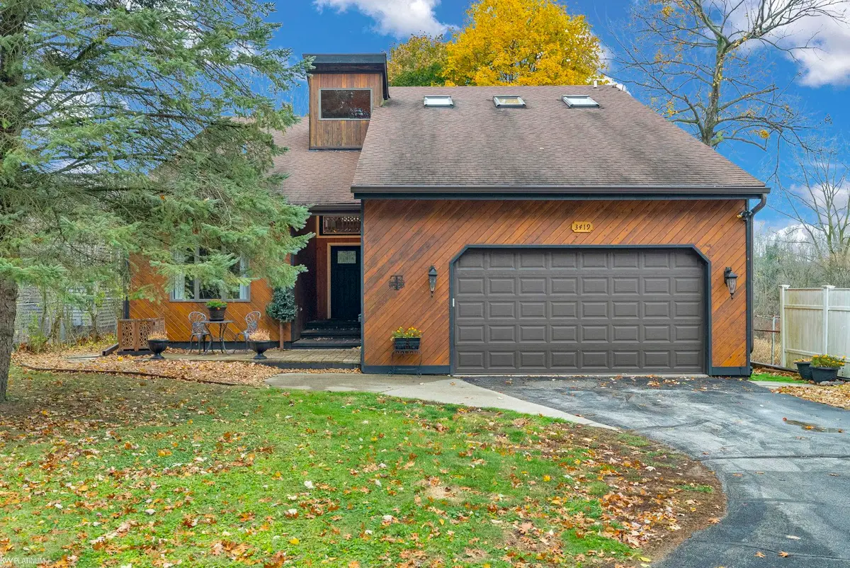 3419 Riverside DR, Port Huron, MI 48060 - #1