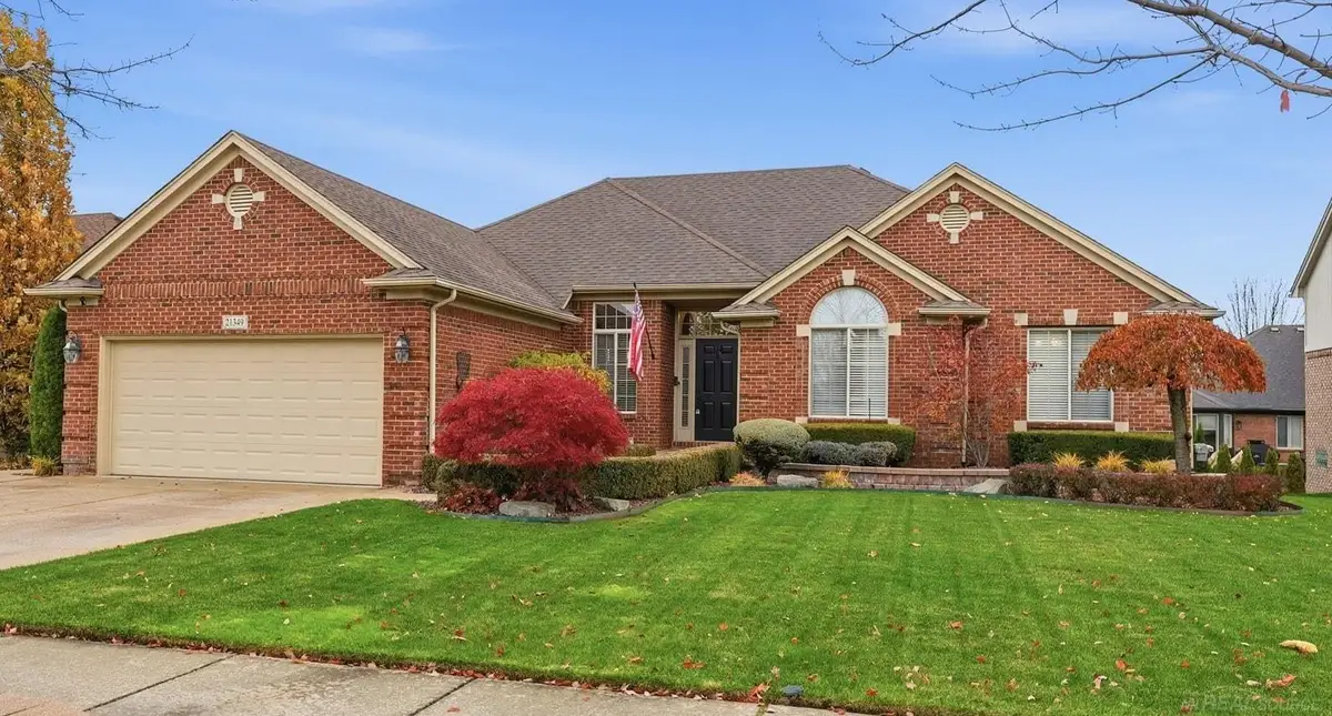 21349 Course DR, Macomb, MI 48042 - Image #1