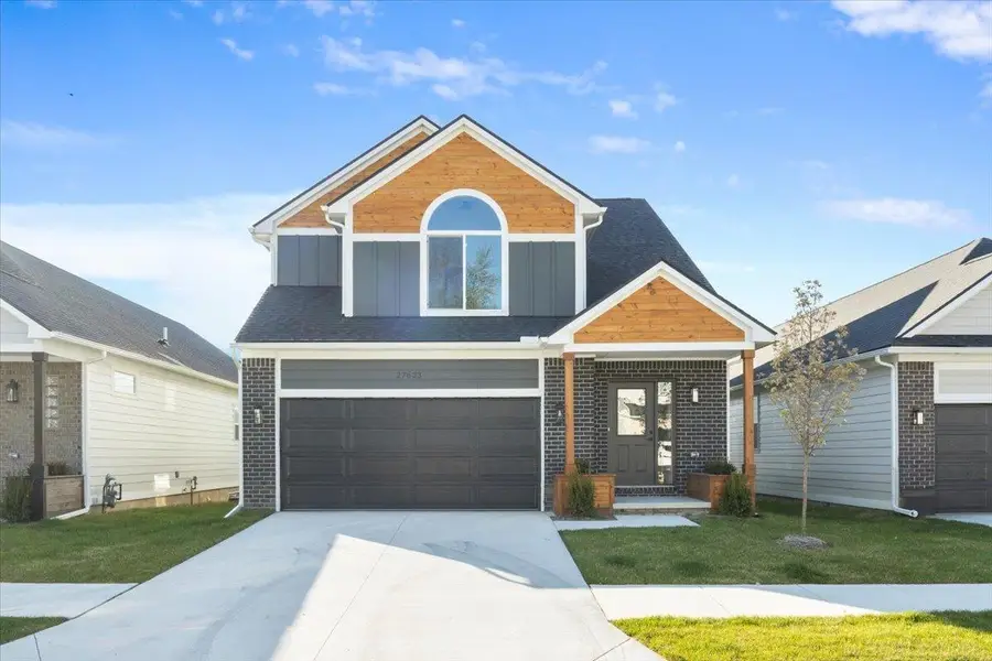 27633 Maryjane Lane E NONE, Chesterfield, MI 48047 - Image #2