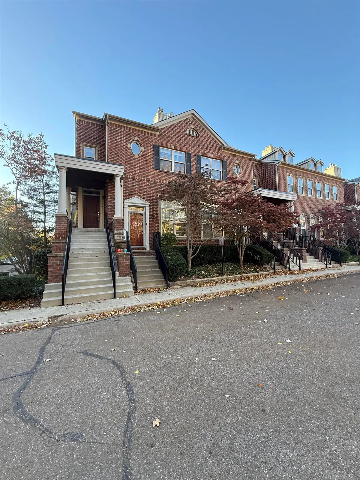 16888 Farmington RD, Livonia, MI 48154 - Image #1