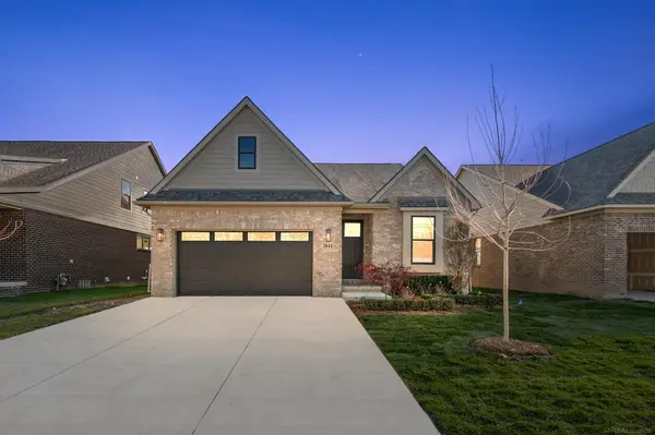 5944 Willow Grove DR, Troy, MI 48085