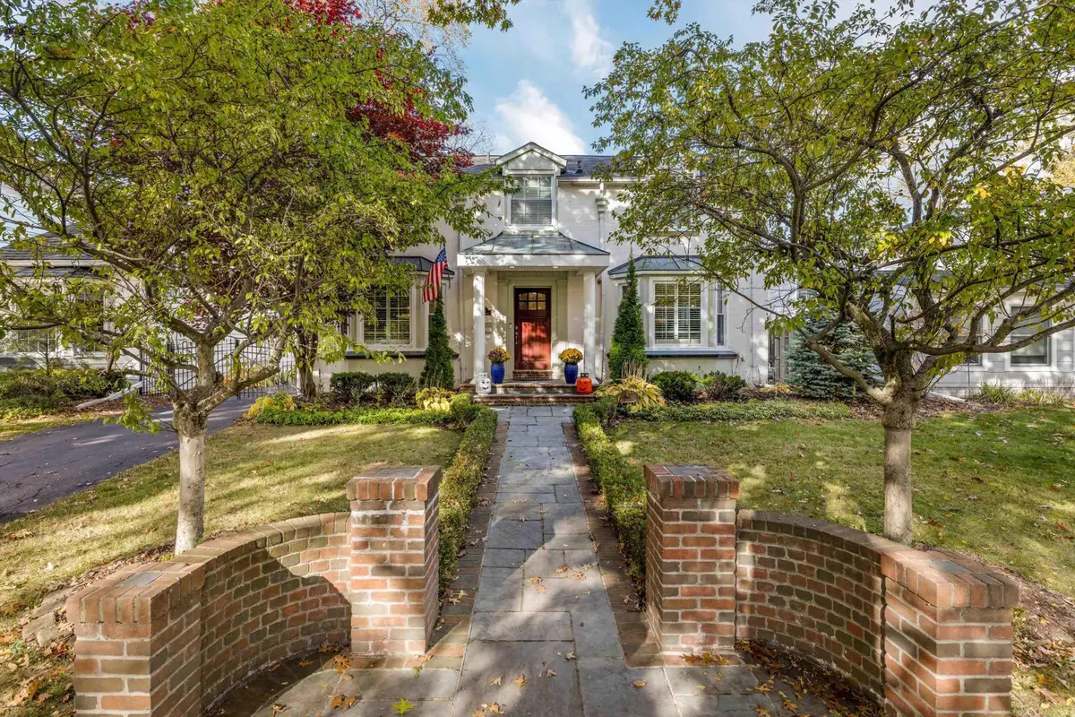 265 Williams AVE, Grosse Pointe Farms, MI 48236 - Image #1