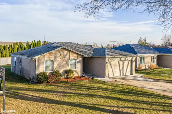 35646 Maureen DR, SterlingHeights, MI 48310