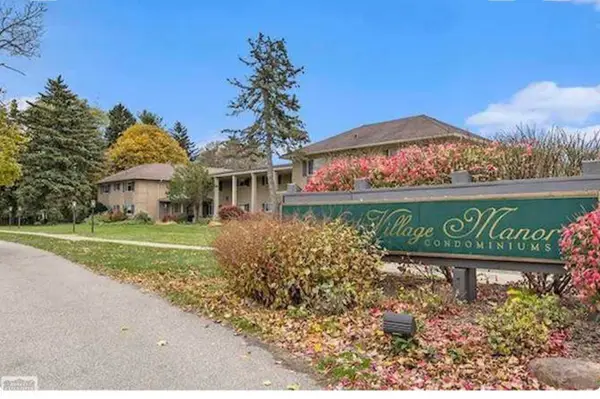 2309 Walton BLVD, RochesterHills, MI 48309