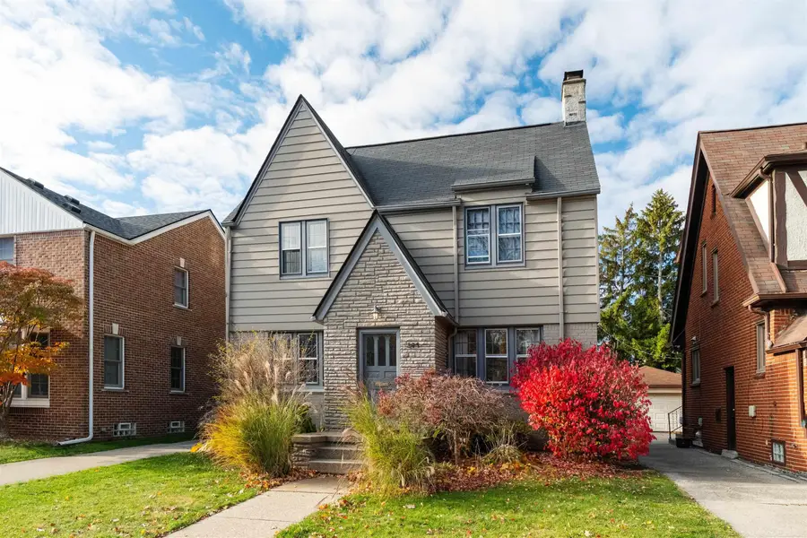 341 Mcmillan RD, Grosse Pointe Farms, MI 48236 - Image #3