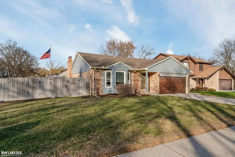 15867 Van Meter DR, Macomb, MI 48044 - Image #3