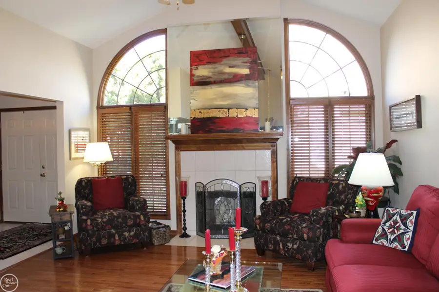 52192 Southview RDG, Macomb, MI 48042 - Image #3