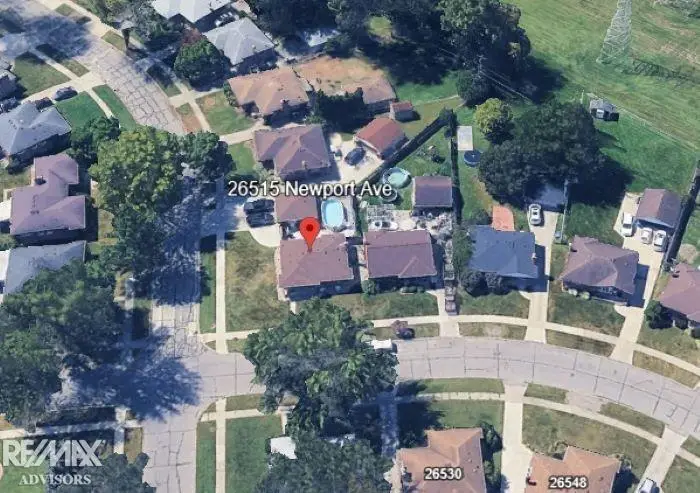 26515 Newport AVE, Warren, MI 48089 - Image #2