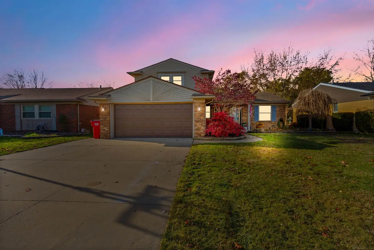 47057 Susan RD, Macomb, MI 48044 - #1