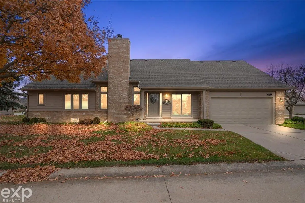 16655 Pearlcreek CT, Macomb, MI 48042 - Image #1