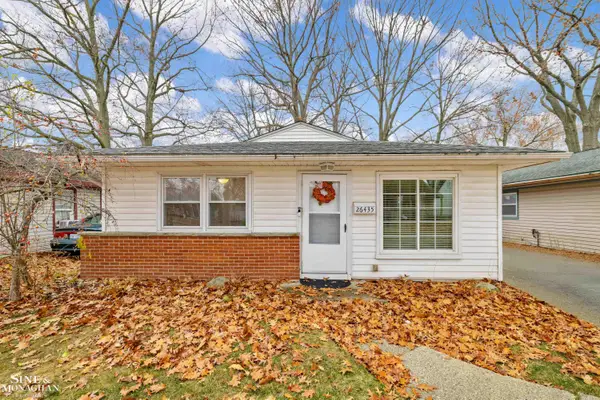 26435 Tawas ST, MadisonHeights, MI 48071