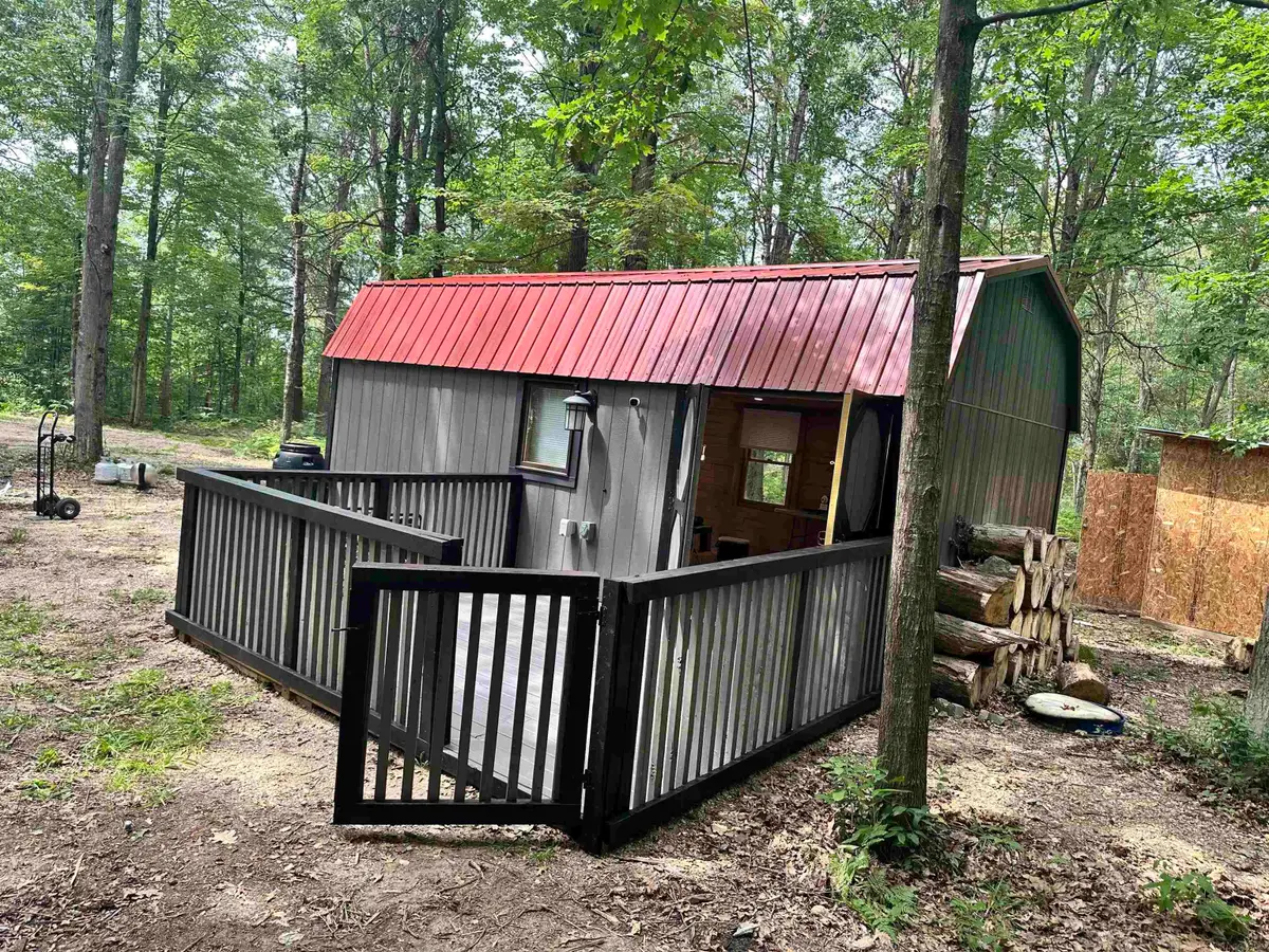 000 SW m61 RD, Harrison, MI 48625 - Image #1