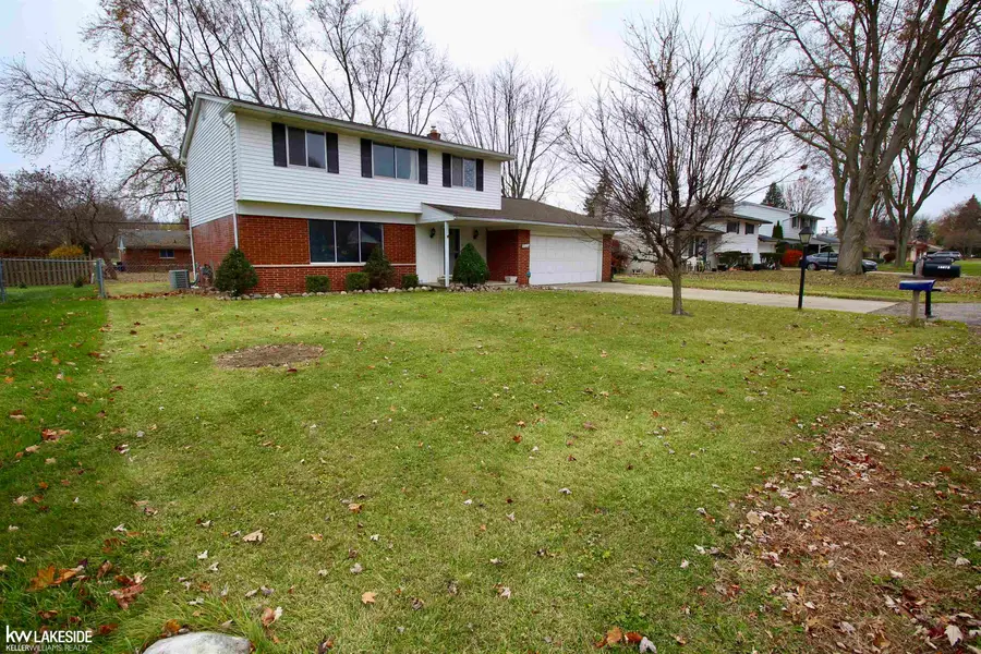 18672 Beatrice, Clinton Township, MI 48036 - Image #2