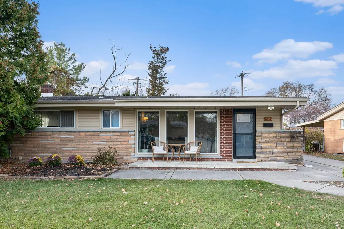 9123 Idaho ST, Livonia, MI 48150 - Image #1