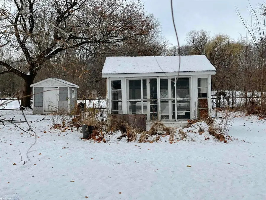 42041 Little RD, Clinton Charter Township, MI 48036 - Image #2